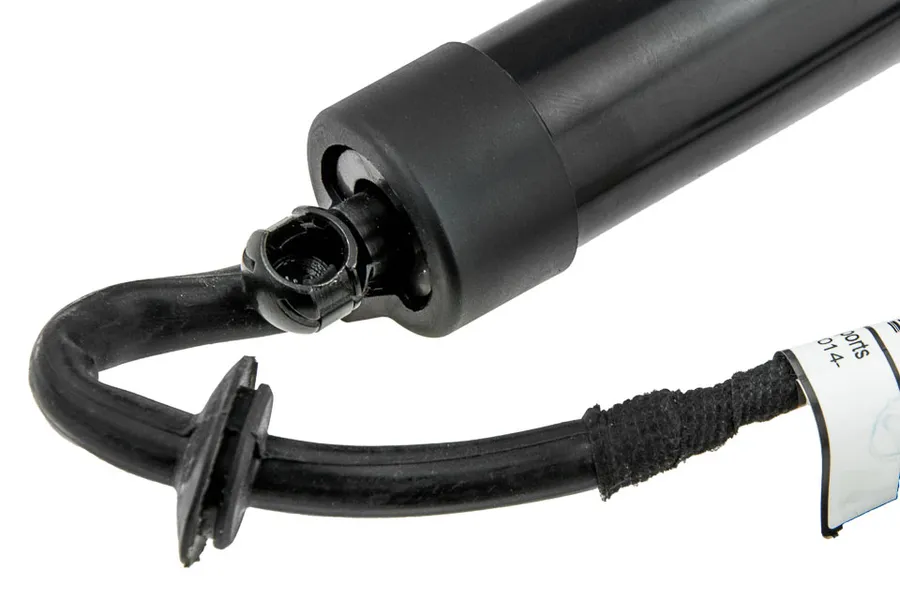 Prekė atitinka OEM kodą: LR104909