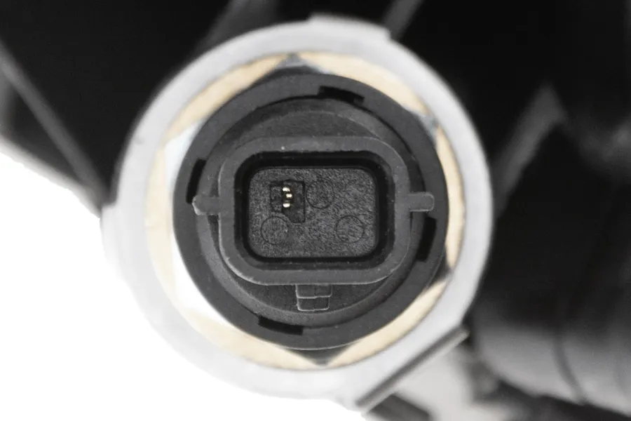 Prekė atitinka OEM kodą: 608 180 0500