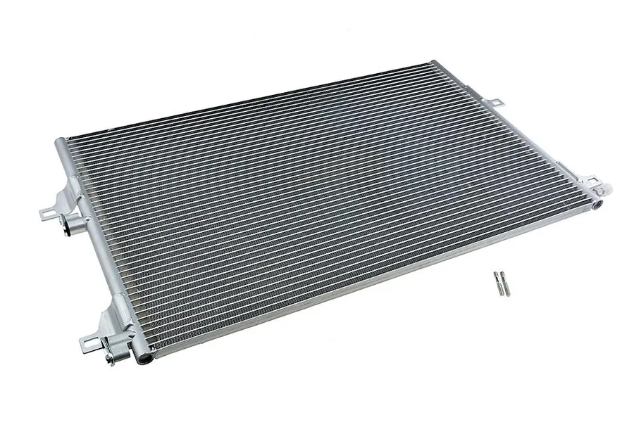 This part match OEM code: 82 00 033 733
