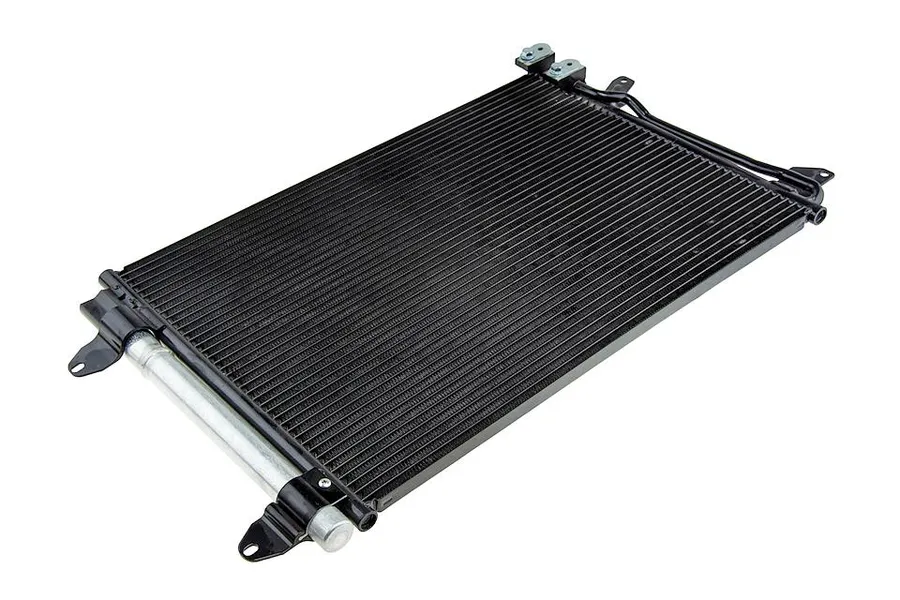 This part match OEM code: 5C0.820.411