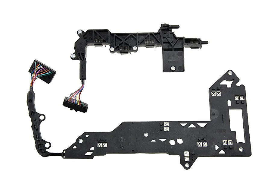 This part match OEM code: 0B5 398 009 F