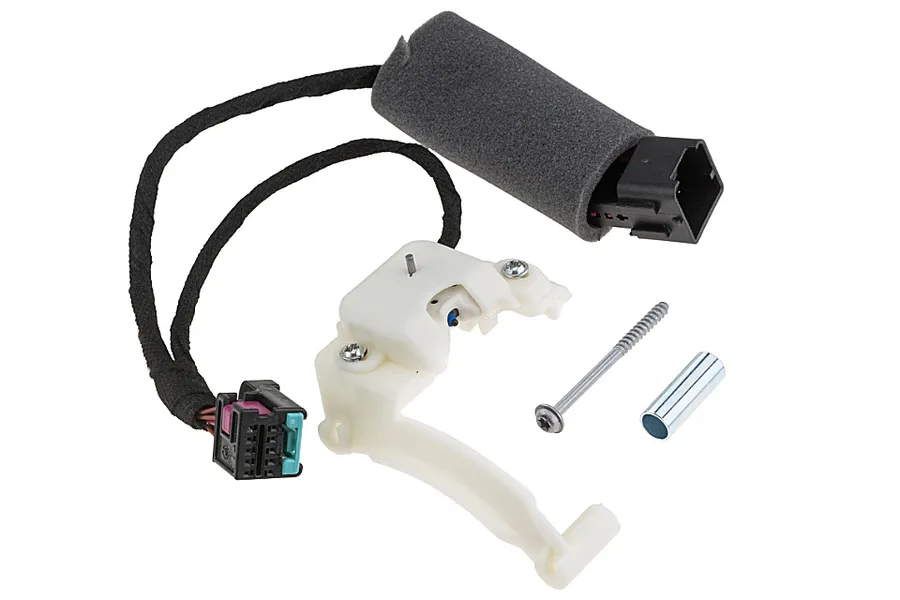 This part match OEM code: 3Q0713128A