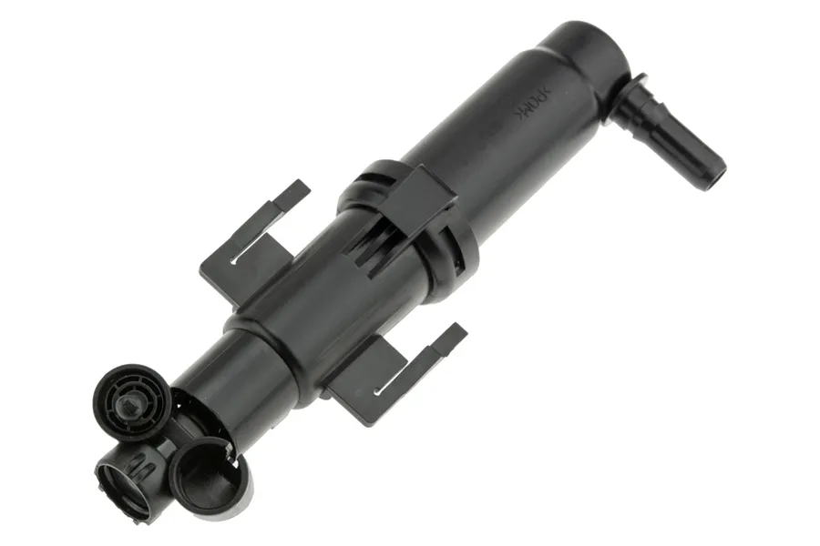 This part match OEM code: 61 67 7 206 645