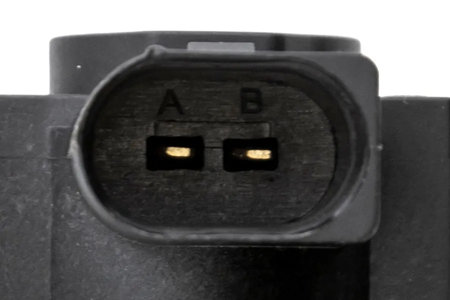 This part match OEM code: 059906627L