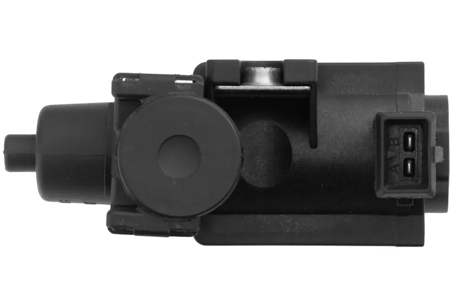 This part match OEM code: 04627212AA