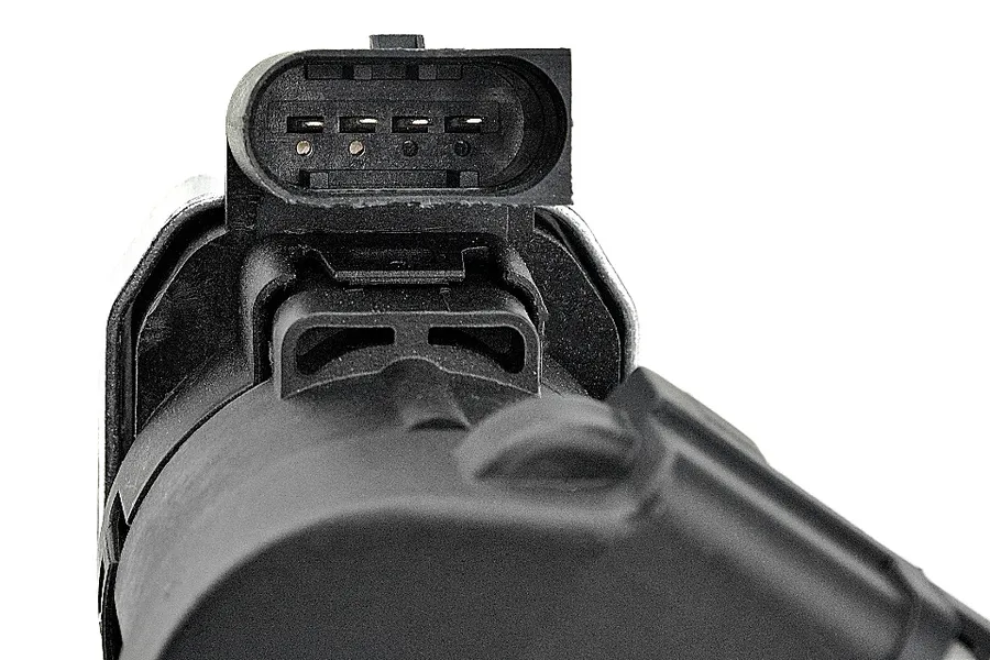 OEM код товара: K 68 0649 63 AA