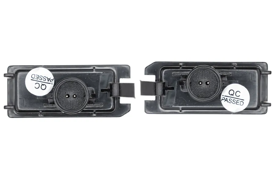 This part match OEM code: 68228557AA