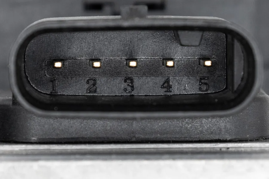 Prekė atitinka OEM kodą: 4G0907807M