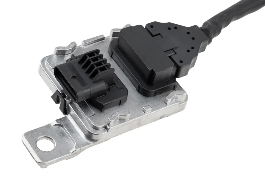 Prekė atitinka OEM kodą: 8R0907807L