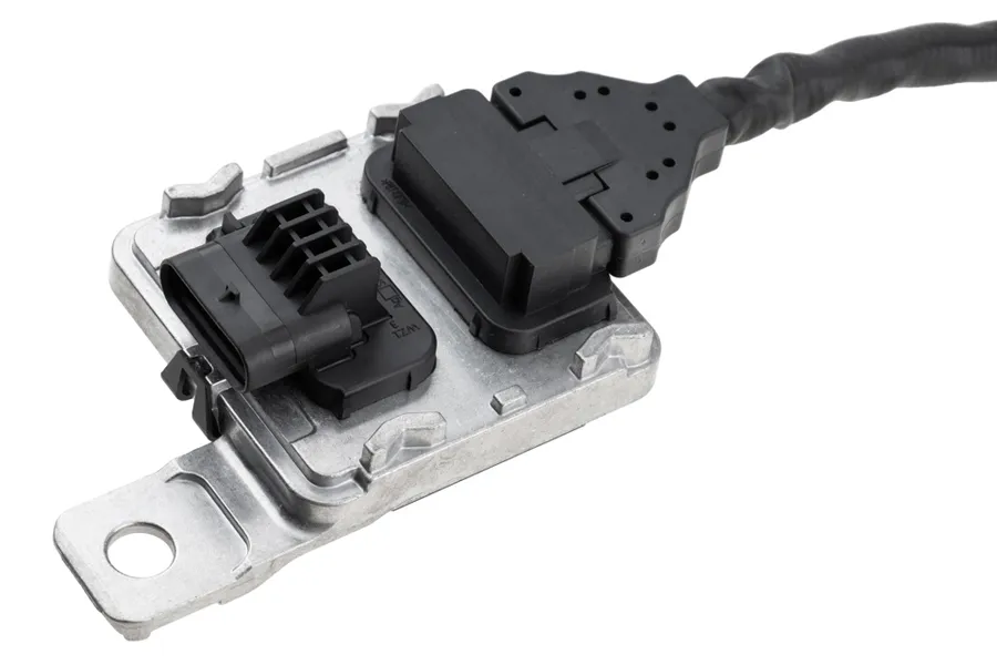 OEM код товара: 8W0907807K