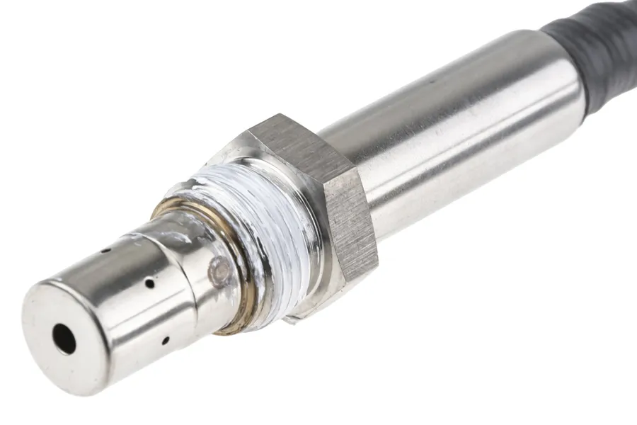This part match OEM code: 06F907807D