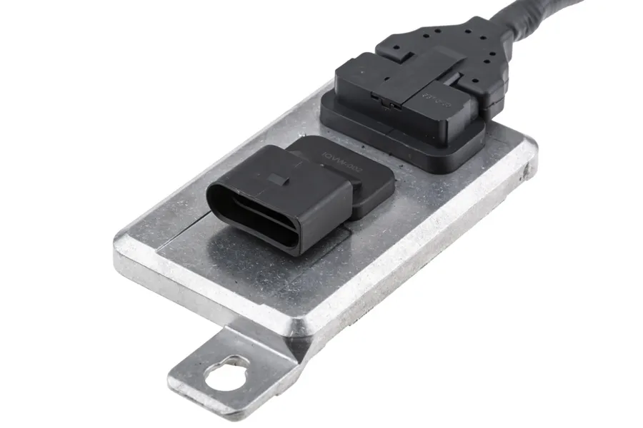 This part match OEM code: 06F907807E