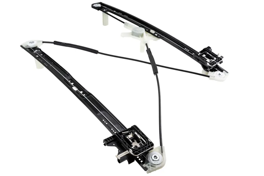 This part match OEM code: LR083211