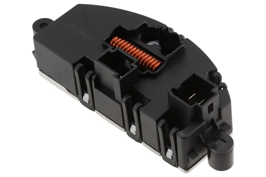Prekė atitinka OEM kodą: 8T0 820 521 A