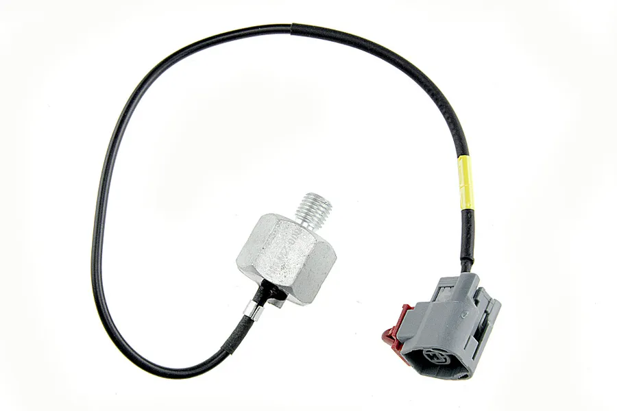 This part match OEM code: ZL02-18-921