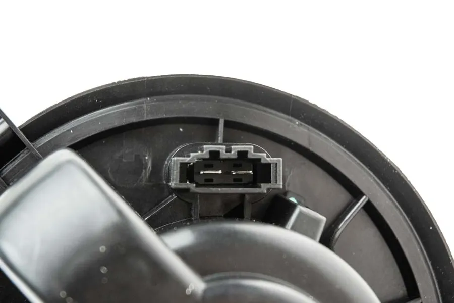 This part match OEM code: 7H0 819 021 A
