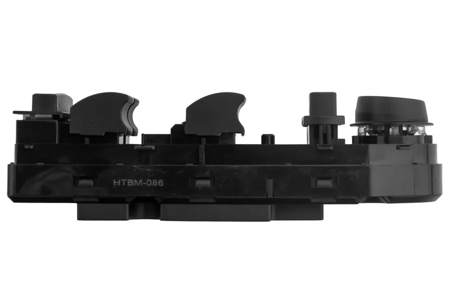 Prekė atitinka OEM kodą: 6131 6 951 904