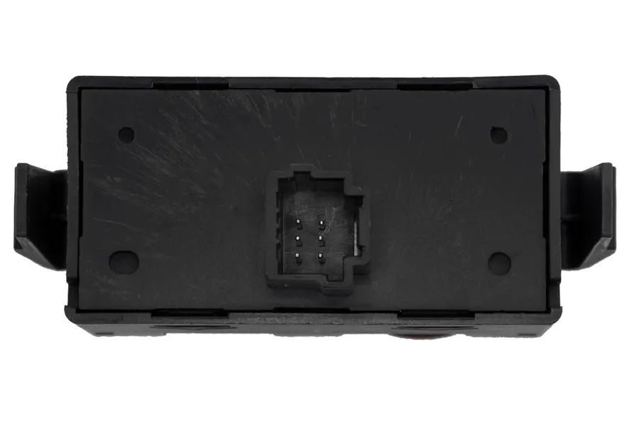 This part match OEM code: 252105246R