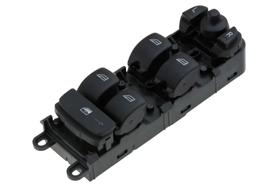 Prekė atitinka OEM kodą: 31453232