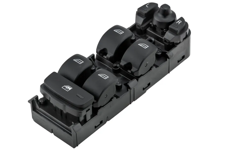 Prekė atitinka OEM kodą: 31433406