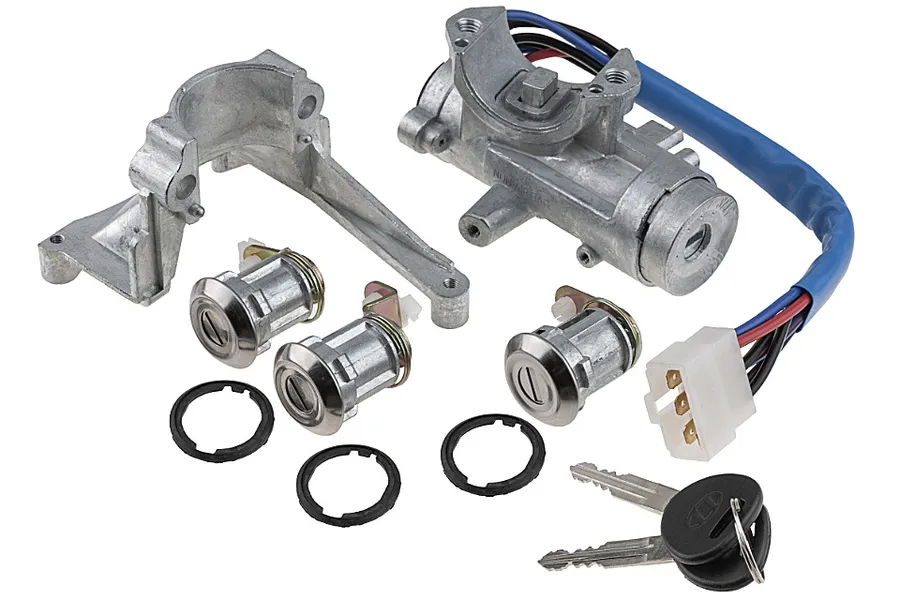 This part match OEM code: 81905-02A10