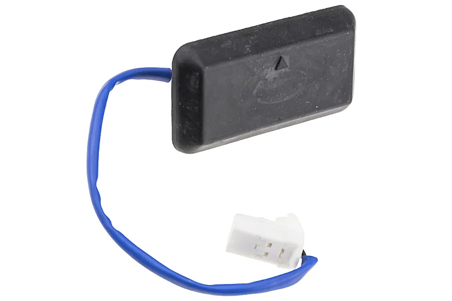 Prekė atitinka OEM kodą: 81260-2G000