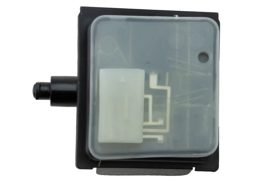 OEM код товара: A0008206012