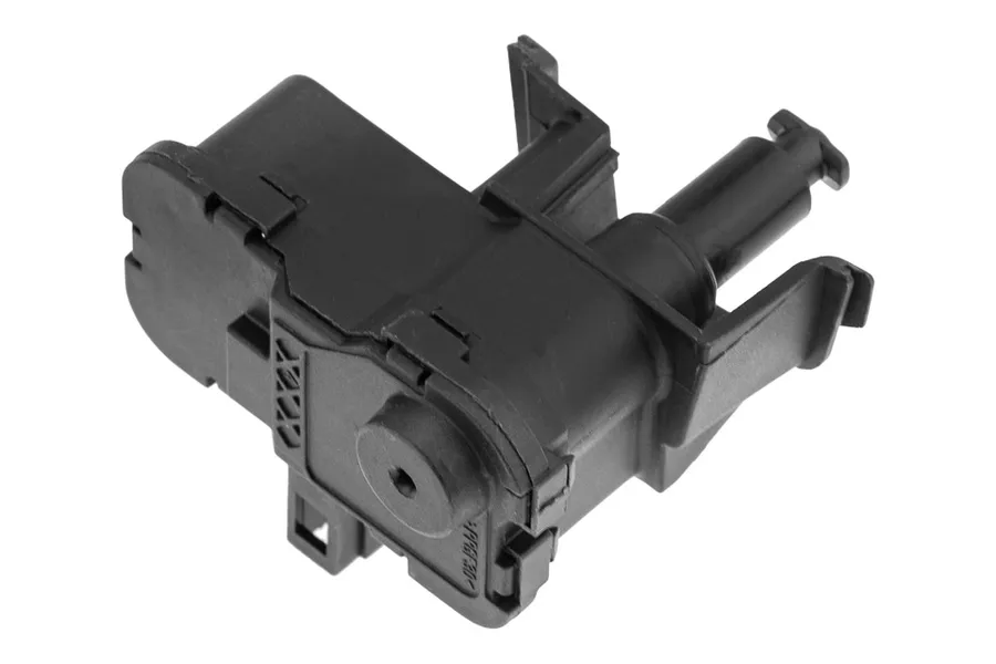 This part match OEM code: 7P0810773F