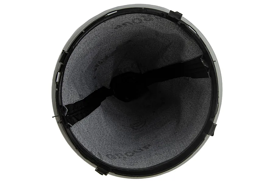 This part match OEM code: 5J0711113F
