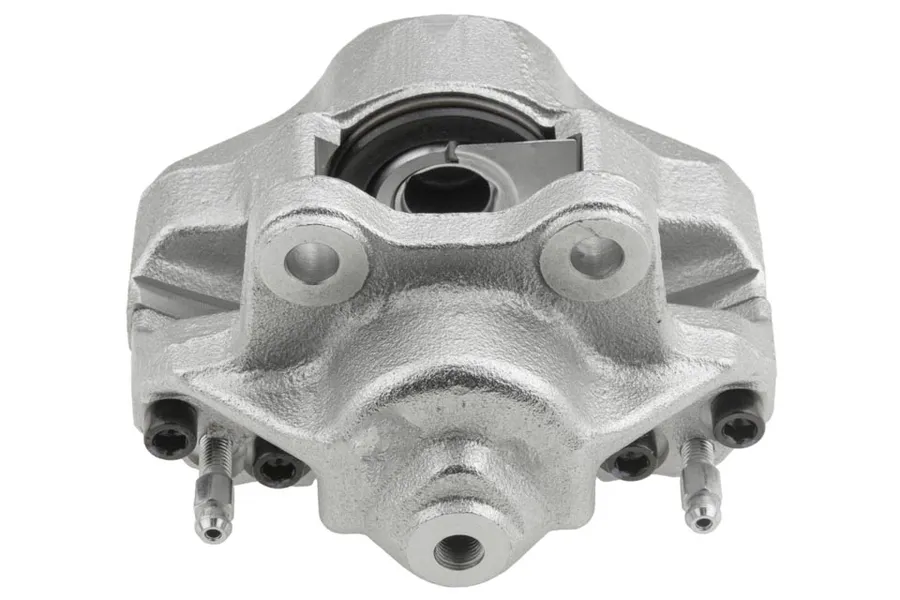 This part match OEM code: 113 615 107 A