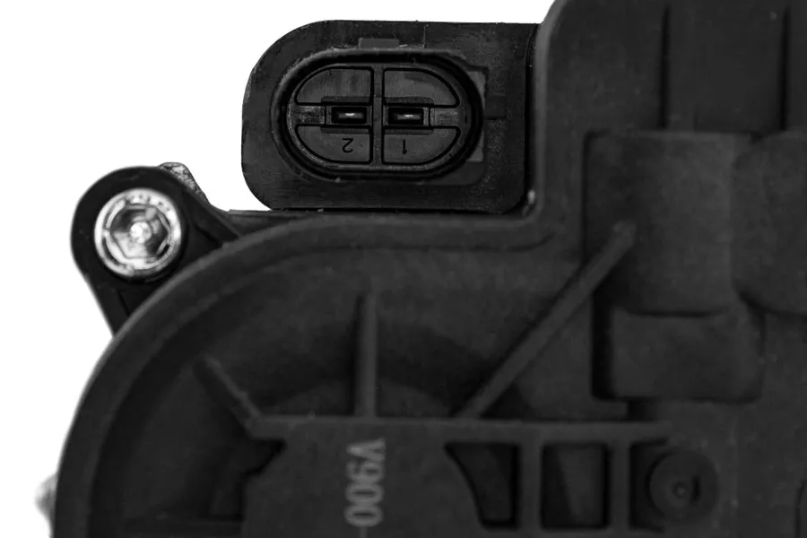 OEM код товара: 8V0 615 423C