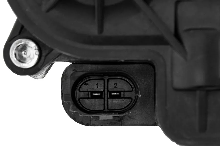 OEM код товара: 8V0 615 424C