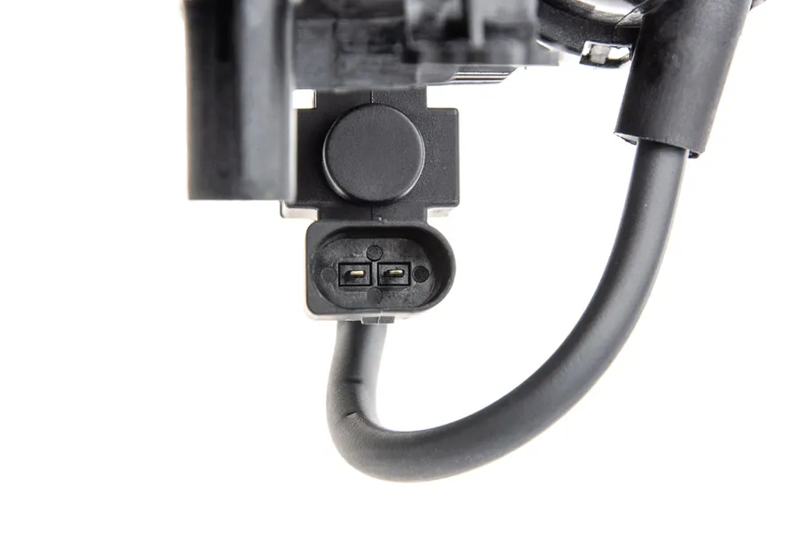 This part match OEM code: 06J133201BD