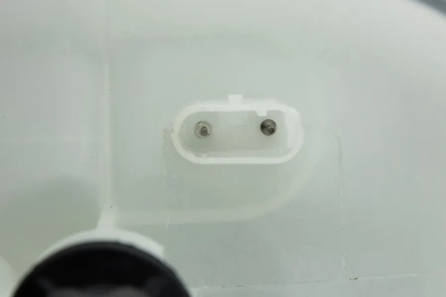 This part match OEM code: 204 500 07 49