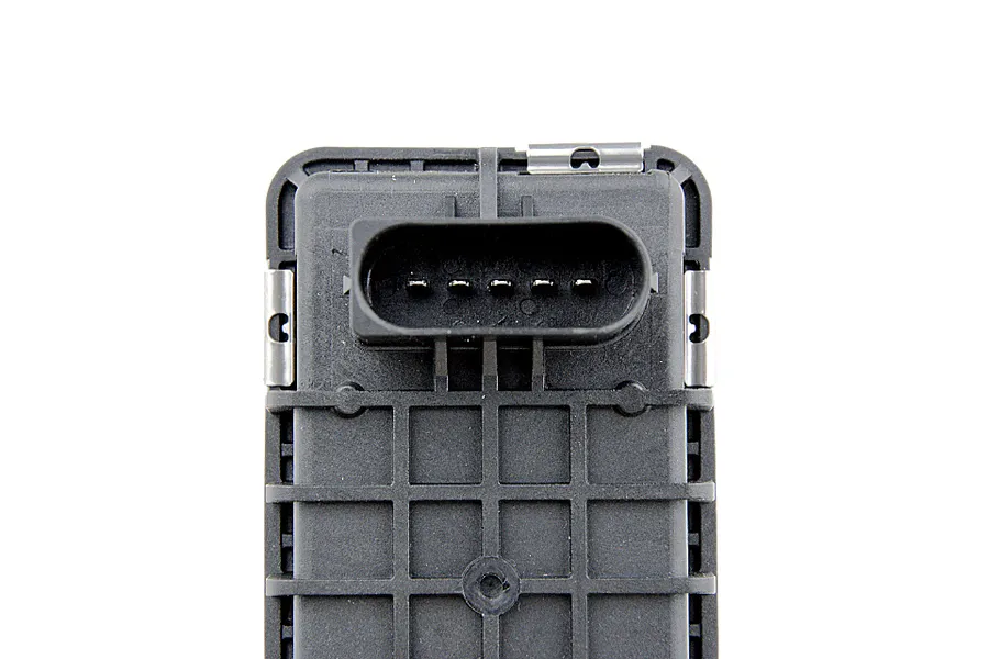 Prekės atitinka OEM kodą: A6420902380