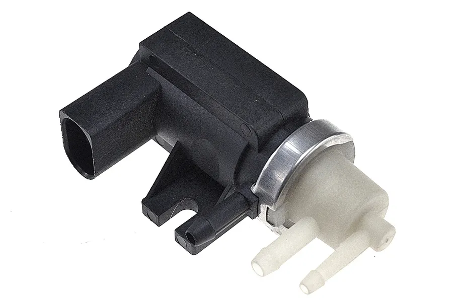 This part match OEM code: 1K0 906 627 G