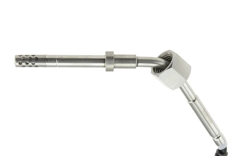 This part match OEM code: 000 905 85 01