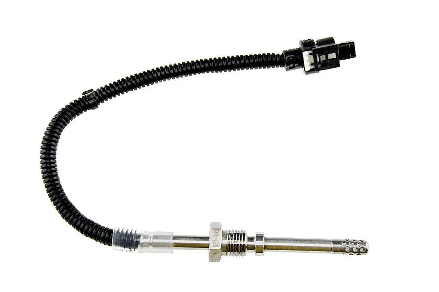 This part match OEM code: 000 905 11 32