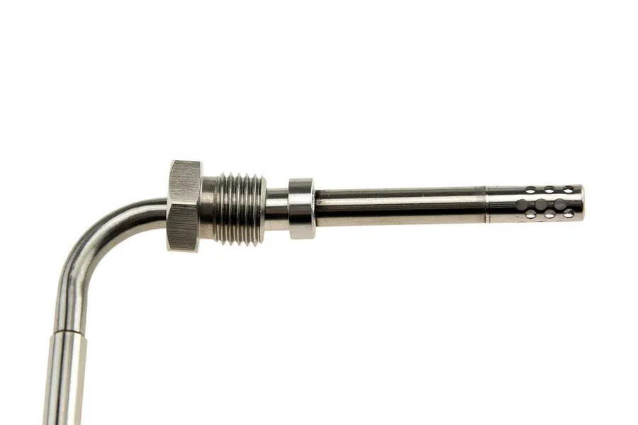 This part match OEM code: 55596774