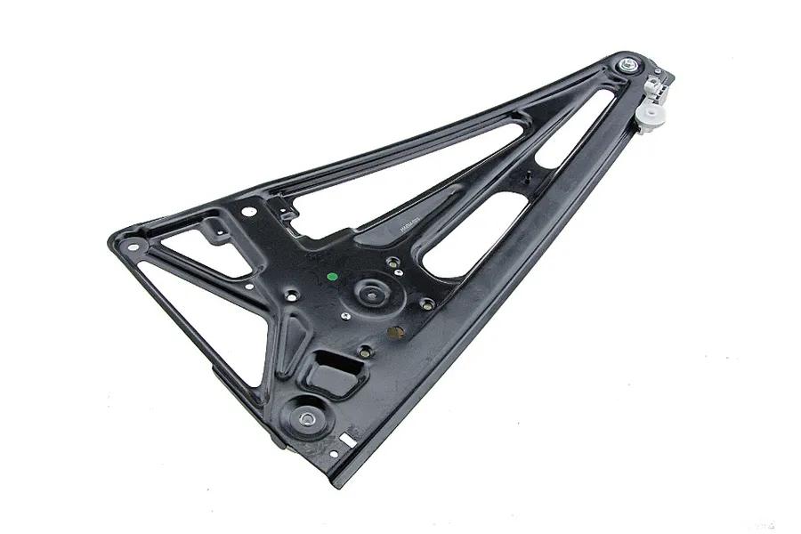 Prekė atitinka OEM kodą: 51 35 8 125 203 SK