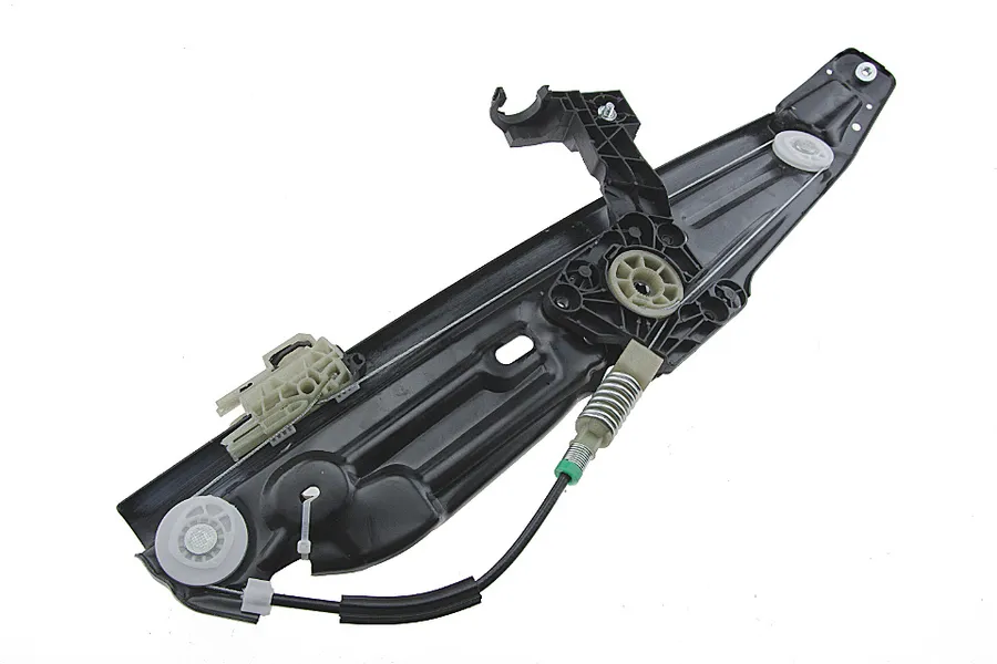 OEM код товара: 51 35 7 182 613