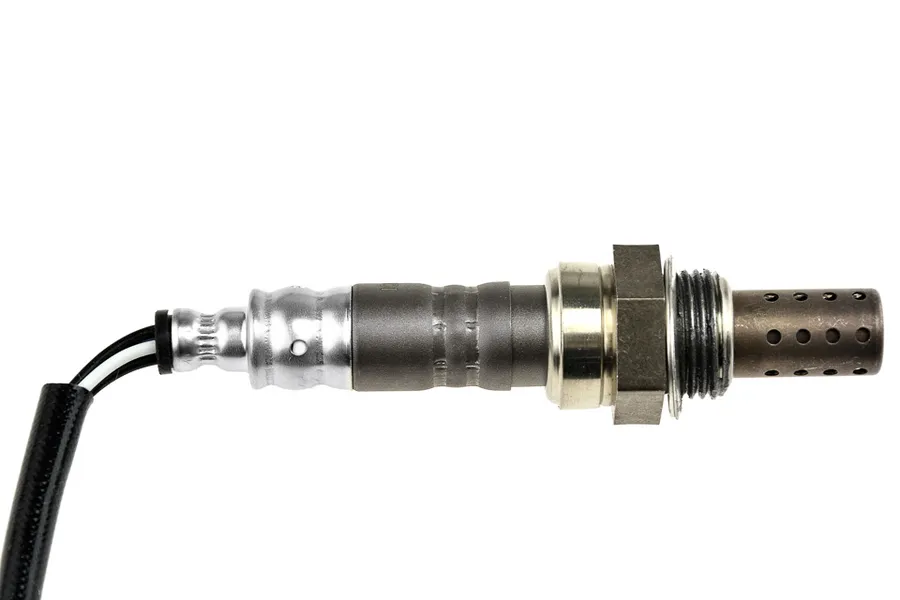 This part match OEM code: 18213-79J01