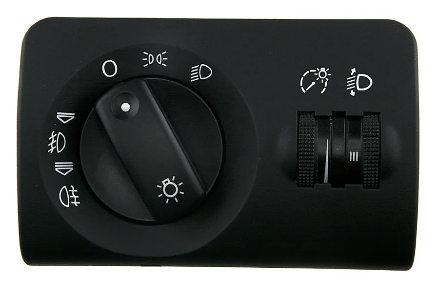 This part match OEM code: 4B1 941 531F