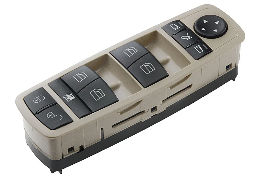 Prekė atitinka OEM kodą: A1698206710