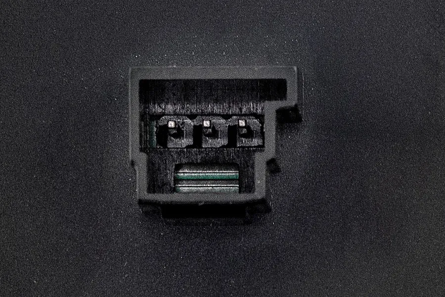 OEM код товара: A 211 821 00 58 7167