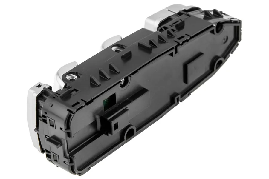 Prekė atitinka OEM kodą: 205 905 68 11
