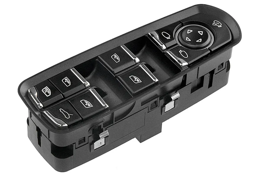 Prekės atitinka OEM kodą: 7PP959858