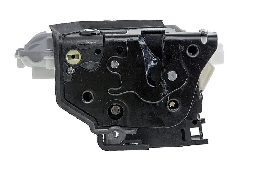 Prekės atitinka OEM kodą: 8K0 839 015