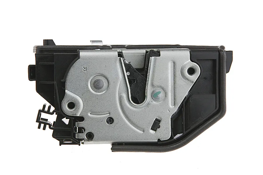 This part match OEM code: 51217167074