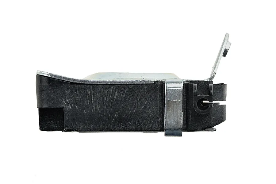 Prekės atitinka OEM kodą: 51 23 8 185 738